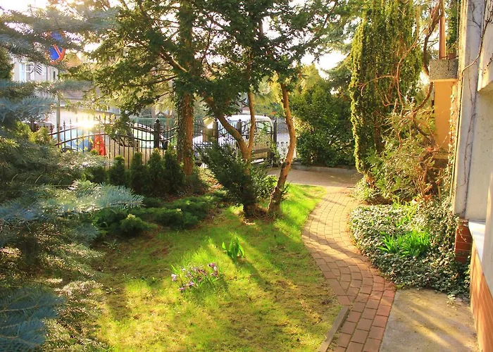 Nadmorska 8 民宿 *